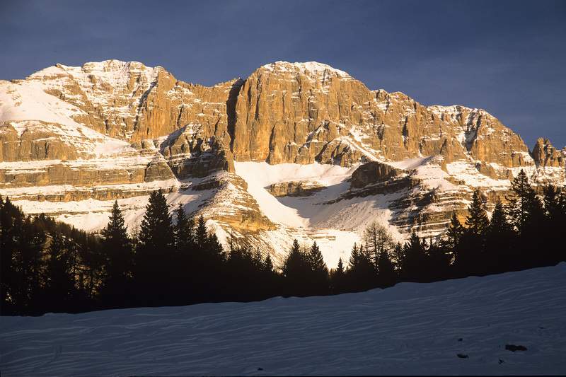 Dolomiti di Brenta, Pietra Grande, inverno (Parco Adamello-Brenta)