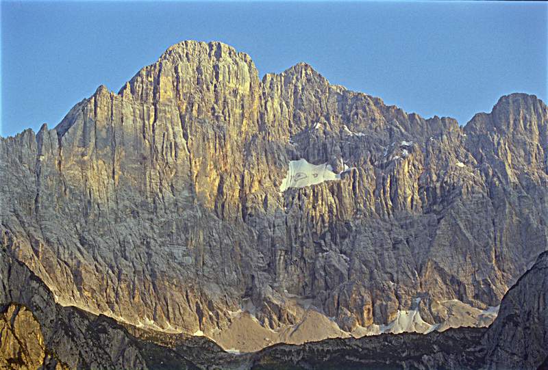 La parete nord-ovest del Civetta. Dolomiti Orientali