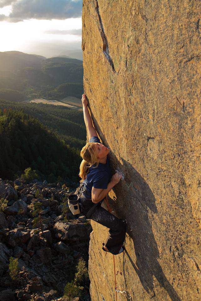 Climbing Girls 03 Hannah Midtbø-MossExpressen,7c,Gygrastolen-Norway