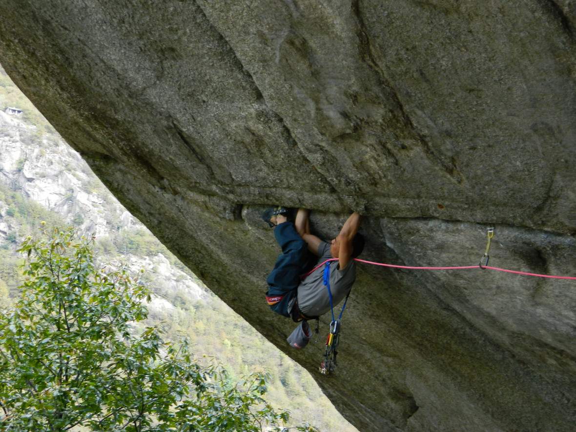 ClimbingChaps02-YujiHirayama-Greenspit8b+Orco-byLuciaProsino-dscn5408