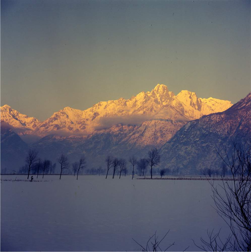 Sasso Manduino dal Lago di Novate Mezzola