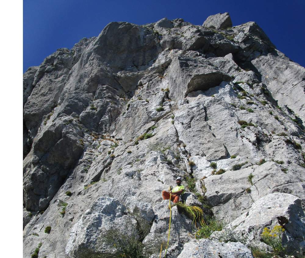VuotoPerdere-Massimo Flaccavento alla base della cuspide finale
