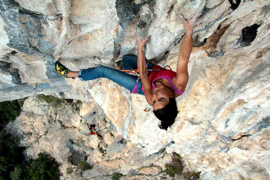 ClimbingGirls17Daila Ojeda, Star Gladiator (7c+), Castillon, France. Photo Patrick Franza