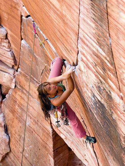 ClimbingGirls-25-Nicky Dyal