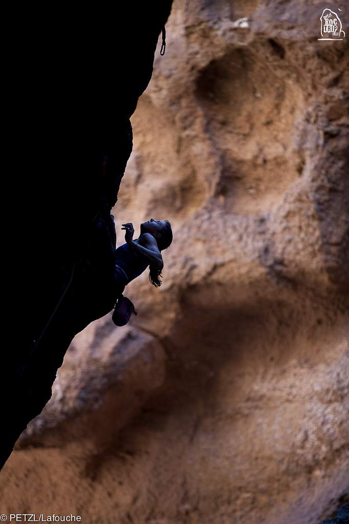 ClimbingGirls-25-Nina Caprez, climbing in La Buitrera Canyon