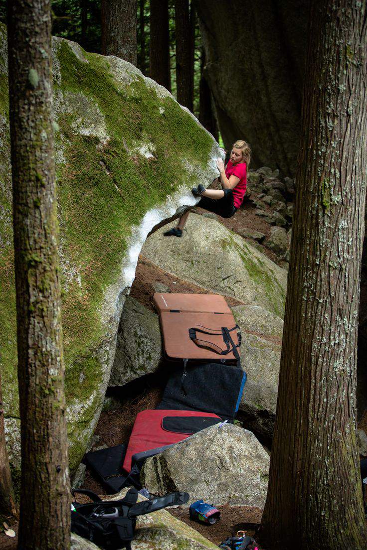 ClimbingGirls-25-mina leslie wujastyk-squamish, canada.