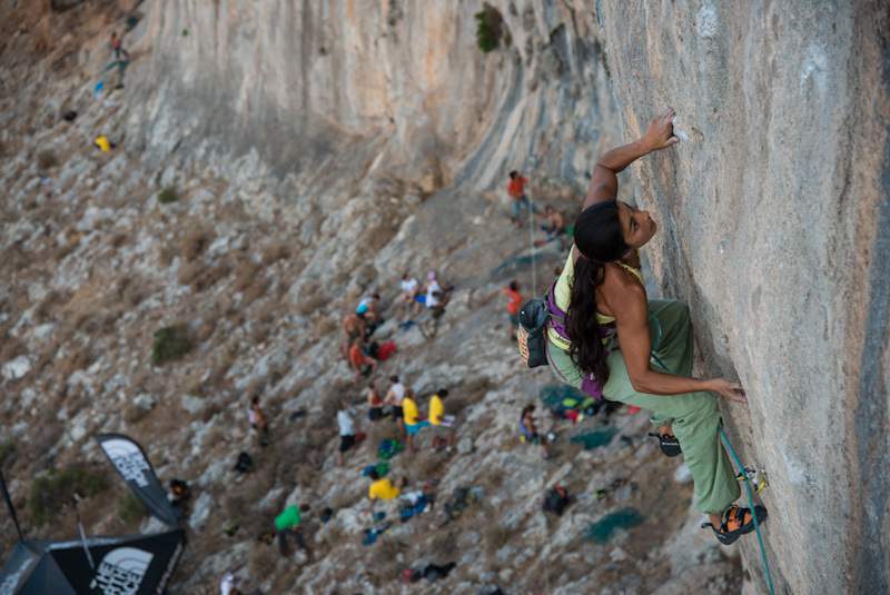 ClimbingGirls-28-DailaOljeda-KalymnosFestival2012-FotoRickyFelderer